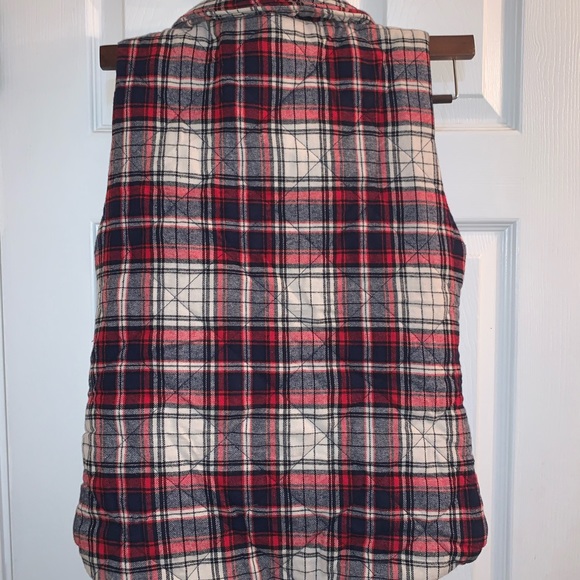 Versona Plaid Vest - Picture 4 of 8